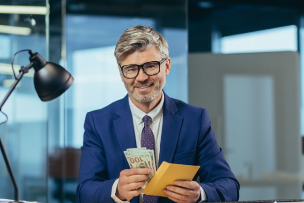 Alexsander Luiz de Queiroz Silva