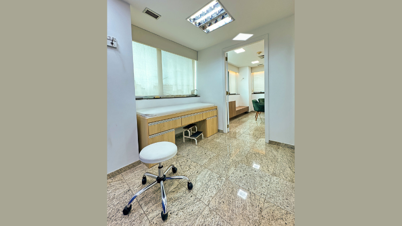 Qualidade de vida pós-bariátrica pode ser ampliada pela cirurgia plástica, ressalta Dr. Milton Seigi Hayashi.