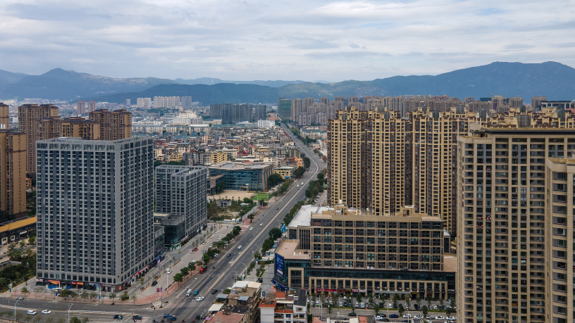 Alex Nabuco dos Santos revela como cidades médias estão se tornando o novo polo de valorização e crescimento no Brasil.