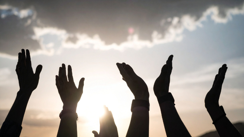 Em sua reflexão, Jose Eduardo de Oliveira e Silva mostra por que a prática da oração ainda é um caminho essencial para cuidar da mente e do coração.