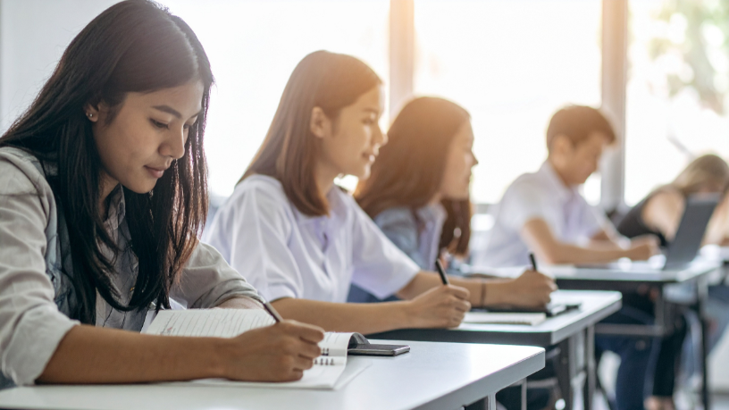 Com Sérgio Bento De Araújo, descubra como trilhas de escrita acadêmica fortalecem a autoria estudantil com metas claras e resultados consistentes.