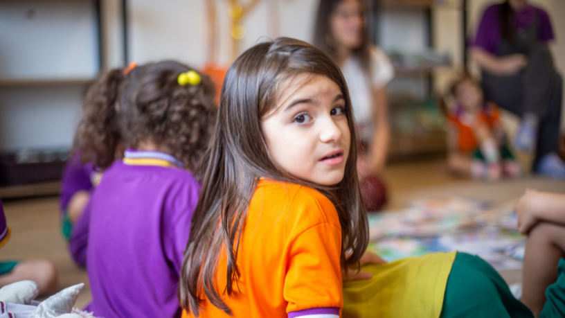 Pegada digital: como orientar os alunos, com a Sigma Educação e Tecnologia Ltda, a cuidar da reputação online.