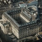 Vista aérea do edifício histórico do Banco da Inglaterra, em Londres.